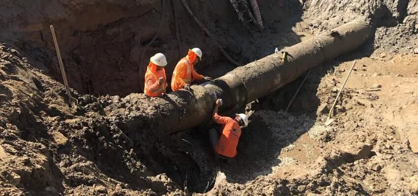 Underground utility emergency response crew at work